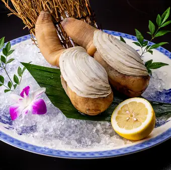 つぶ貝（2匹）