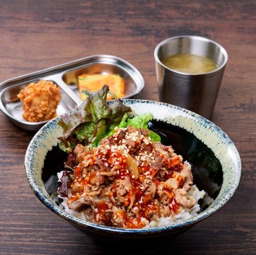 パルのランチ【プルコギ丼】プルコギ丼・スープ・パンチャン（並盛or大盛り無料！！）