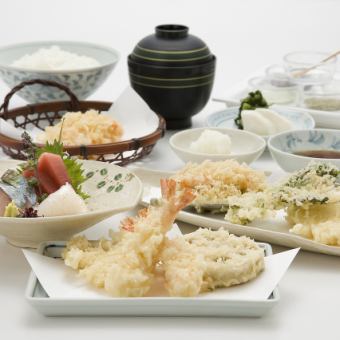 【ランチ限定】刺身、海老二尾、魚介二品などを楽しめるつな八贅沢ランチ　潮御膳　4510円(税込)