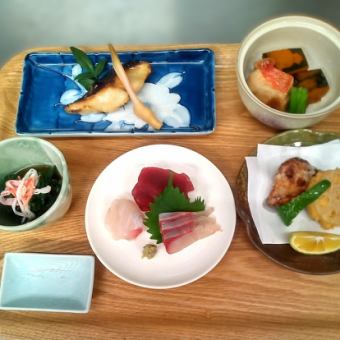 【계절의 미각을 간편하게!】계절의 맛 코스 <전5품>3500엔(부가세 포함)