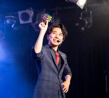 僅限9月5日～9月16日！天才少年魔術師山崎空將出演TRICK！ ！