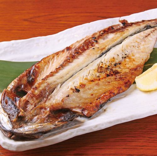［極上］下田産 特大とろ鯖丸ごと開き　一尾