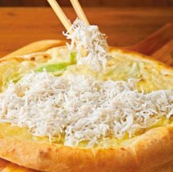 釜揚げしらすピザ