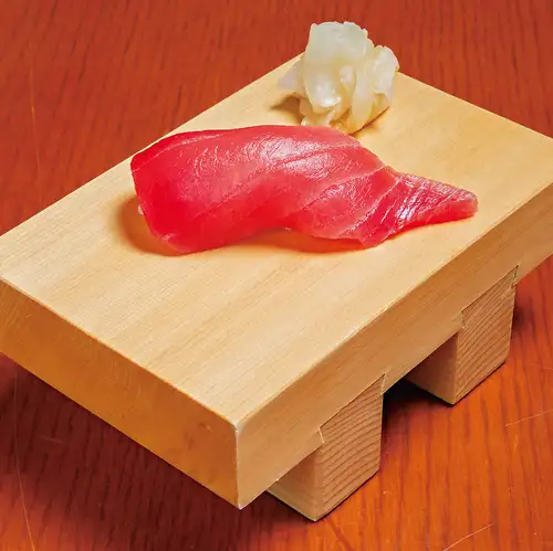Tuna nigiri sushi