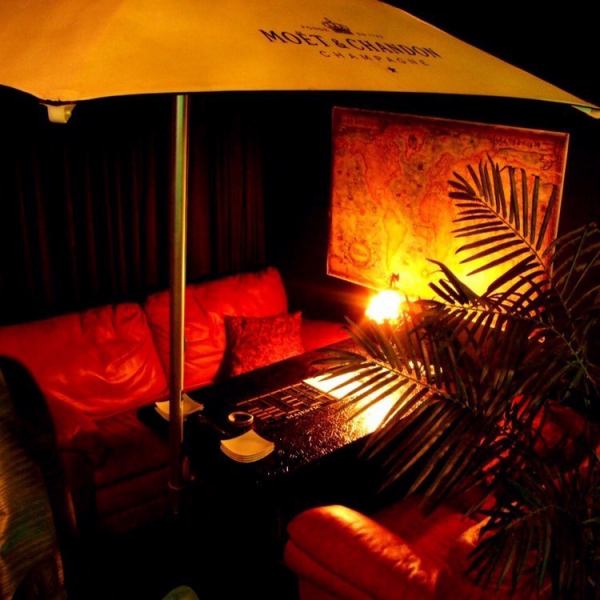 Resort-like sofa seats with tents create an extraordinary space for relaxation! Ideal for various occasions such as girls-only gatherings, dates, anniversaries, birthdays, etc. Coronavirus measures are perfect! Coronavirus measures with complete private rooms Also perfect!