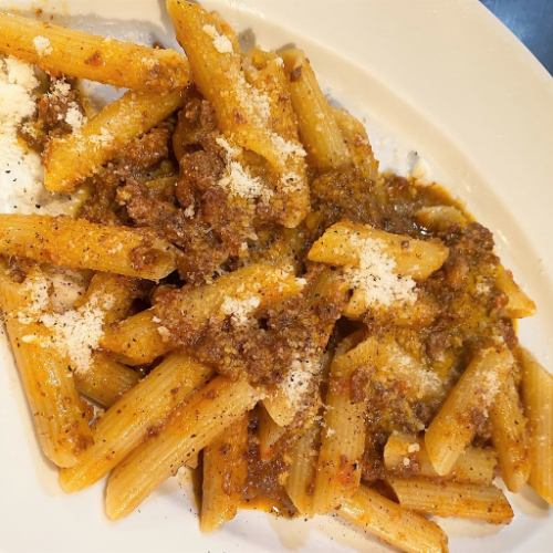 bolognese meat sauce penne