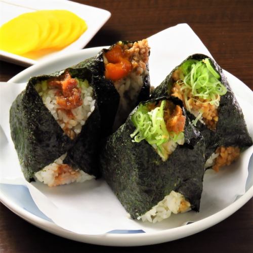 ねぎ納豆/梅納豆/高菜明太/青唐辛子味噌/肉そぼろ/卵黄　各