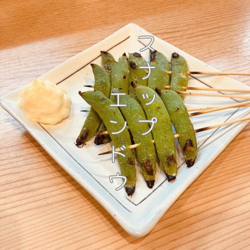 …
炭でついた焦げのほのかな苦味とスナップエンドウのシャキシャキした歯応え
⁡
噛めば噛むほど素材本来の甘味が…
⁡
長いこと酒呑みやってるとこーゆーのが着地点だったりするんだよね
⁡
★東京都福生市加美平1-13-11コミネビル1F
  TEL 042-513-7220
　大衆酒場　さ蔵
⁡
#福生 
#焼き鳥
#やきとり 
#yakitori
#福生焼き鳥 
#福生やきとり 
#居酒屋 
#おむすび 
#おにぎり
#🍙 
#福生グルメ 
#福生ランチ 
#もつ煮込み
#さ蔵 
#サッポロ
#ビール
#ラガー
#赤星