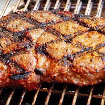 BBQのプロが目の前で調理してくれる本格BBQ！180分飲み放題プレミアムコース10,000円（税込）