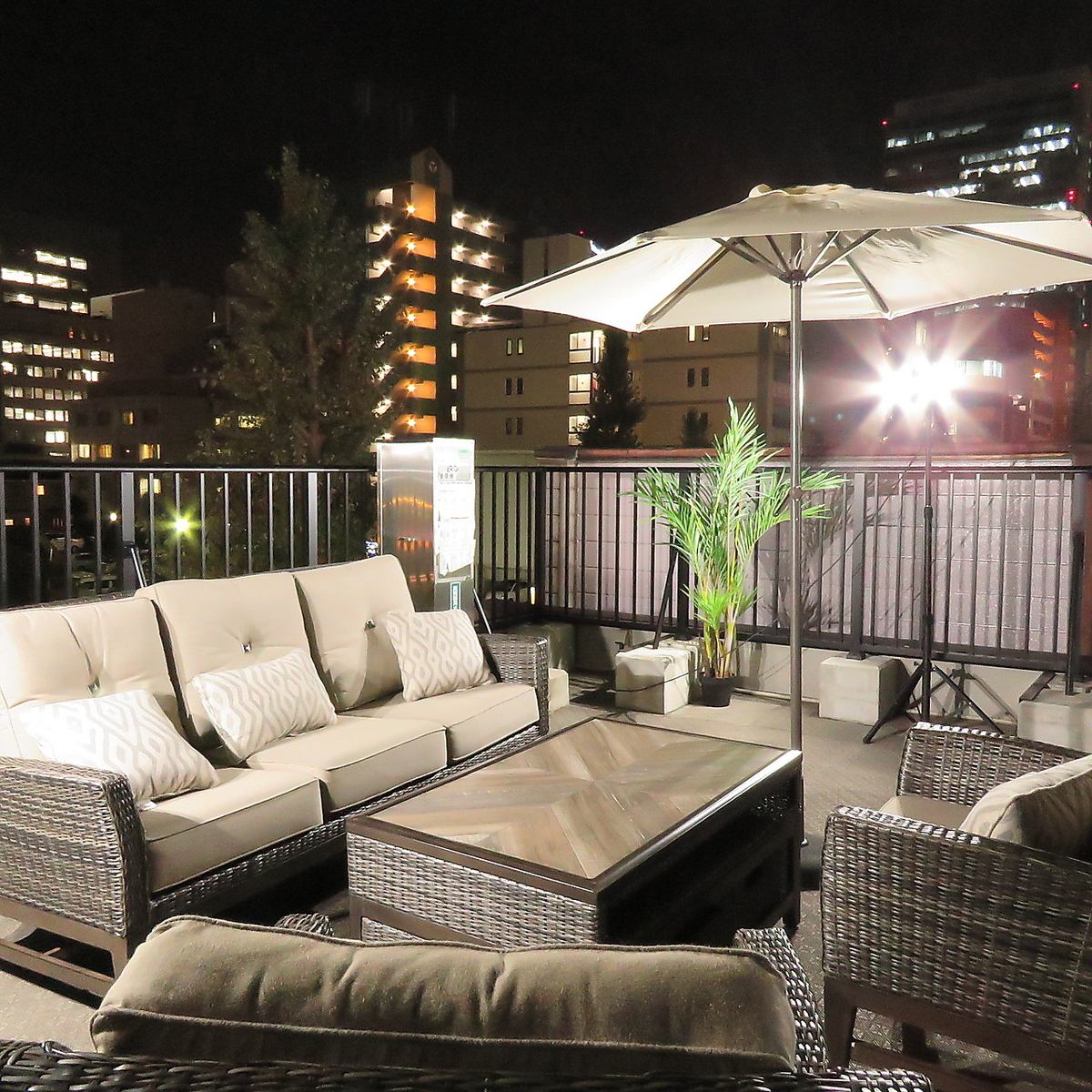 12名から貸し切り可能！テラスで、合コンなどにもおすすめ♪