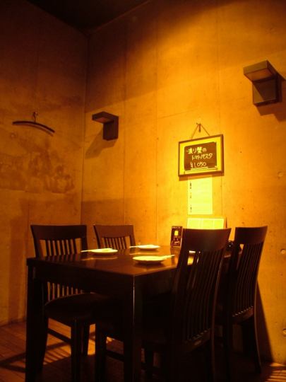 デートに◎【人気メニュー8品ペアコース】お一人様3500円