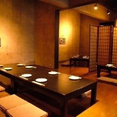 20名様以上で貸し切り3時間飲み放題人気メニュー8品コース6000円