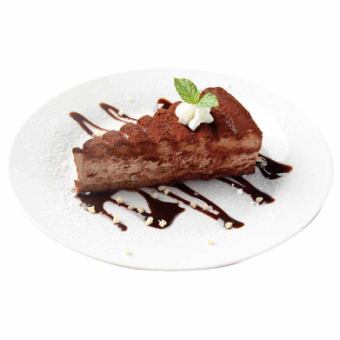 숏케이크 / 흰 복숭아 타트 / 초콜릿 케이크 / 티라미수 / 몽블랑