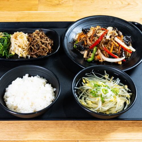 野菜チャプチェ定食