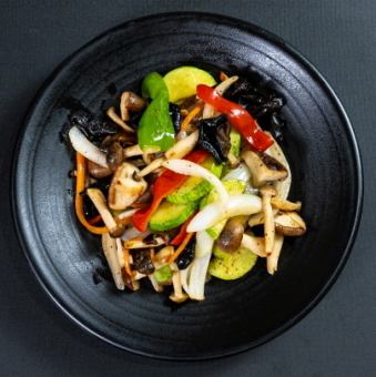 野菜とキノコ炒め