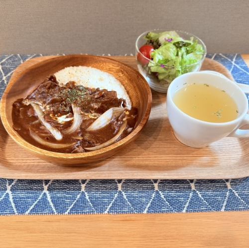 ビーフストロガノフ