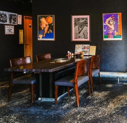 <p>【最多6人：提供完全私密的包间！】尽情享受用餐，无需担心被他人看到，非常适合团体约会★热门的完全私密包间。这里给人一种隐居的感觉！</p>