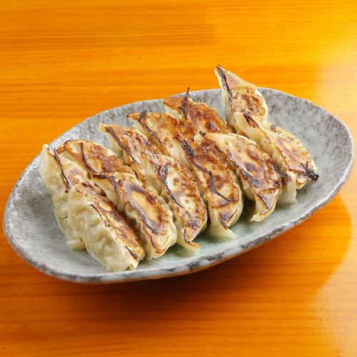Specialty fried gyoza double (12 pieces)
