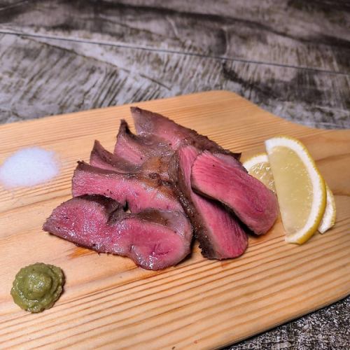 厚切り牛タンステーキ