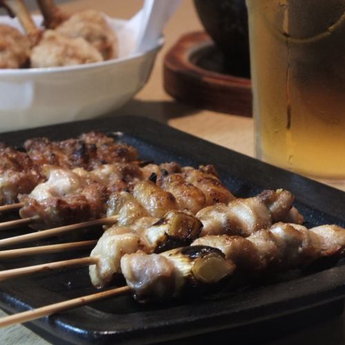 One yakitori is 50 yen! We also have a lot of daily recommended menus! It goes well with sake ◎