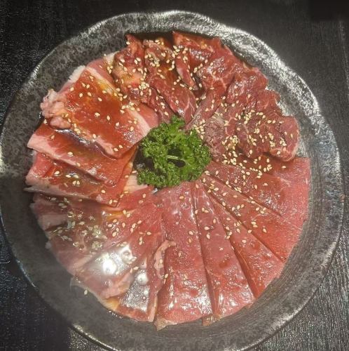 牛肉三種盛り合わせ