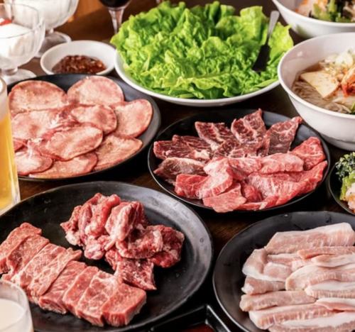 国産牛厳選食べ放題4380円(税抜)~♪