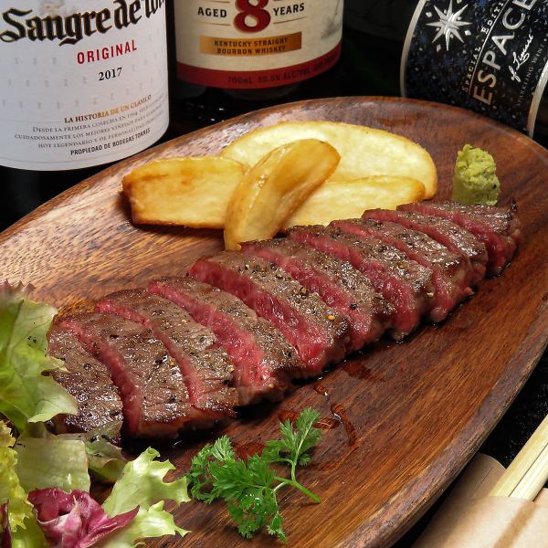 Kuroge Wagyu rump steak 1,188 yen (tax included)