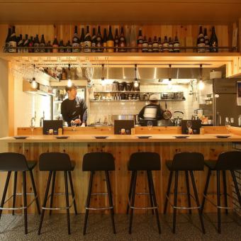 1Fカウンター席2名様にぴったりなカウンター席となってます♪友人やカップル、大切な方との時間に是非お使いください！＃梅田＃韓国
