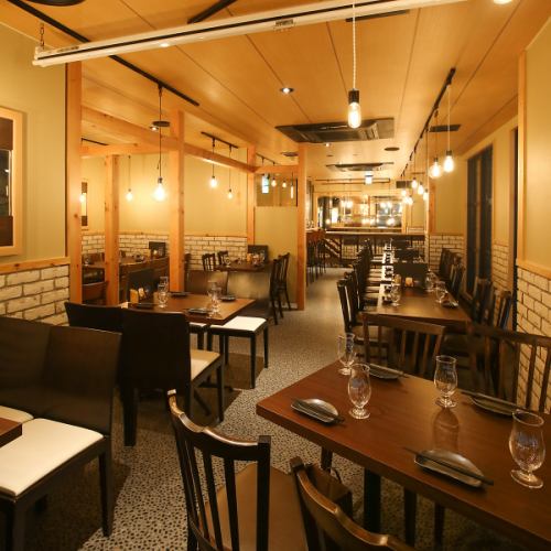 #総席数90席の広々空間◎