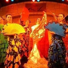 【12月19日和20日，第一部分，圣诞特别节目】◆特别晚餐秀套餐◆ 7,700日元（含税）