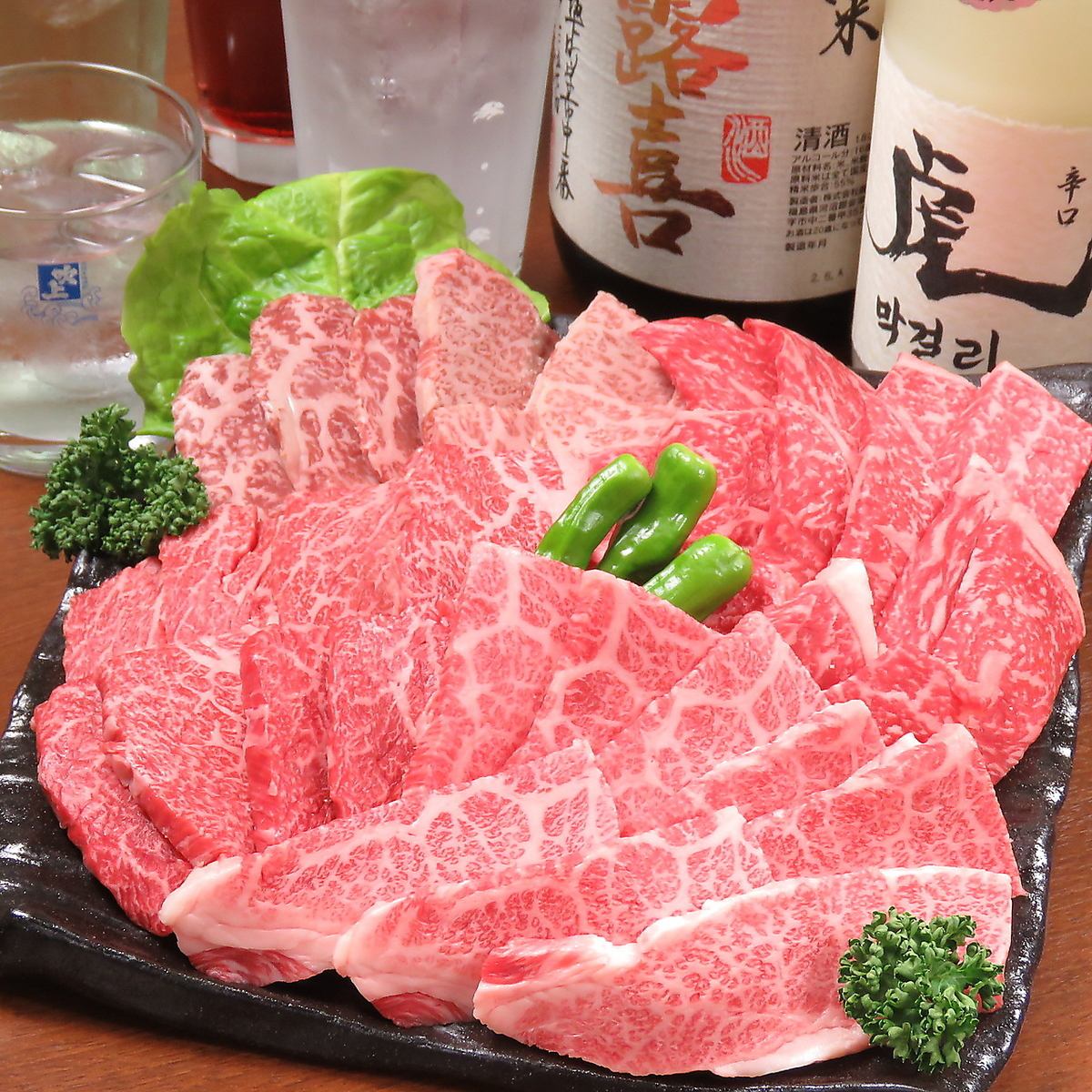 We have special Japanese black beef meat! Enjoy it with beer!