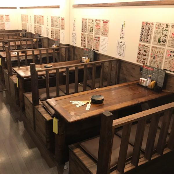 お仕事帰りにサクっといかがですか？カウンター席・テーブル席もご用意♪