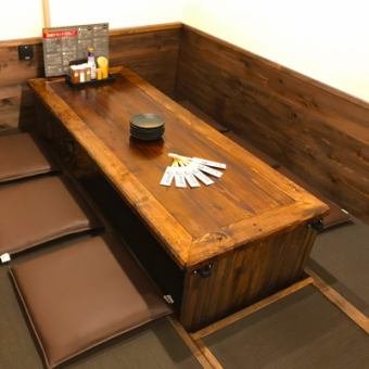 4～6名様利用な座敷席。掘りごたつで足元ゆったり☆