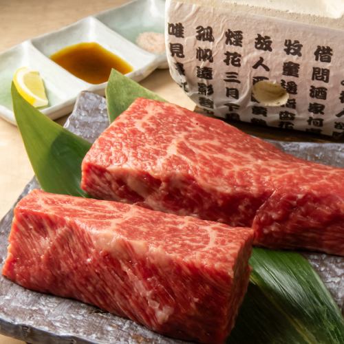 鮮魚にも負けない、こだわり神石牛も堪能できます！