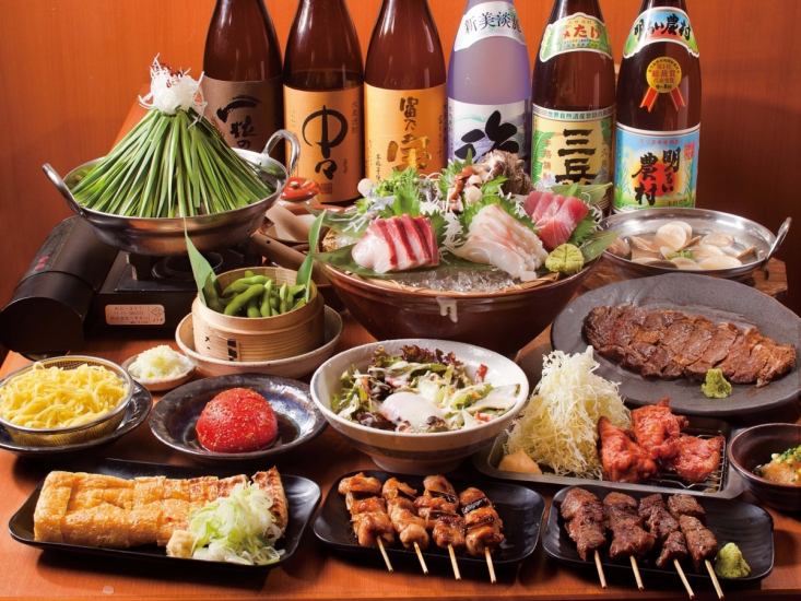A 2-hour all-you-can-drink course including the famous motsu nabe and yakitori starts from 3,300 yen!