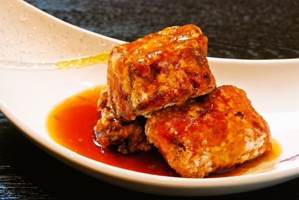 【当日予約OK】サラダ・お造り・朔で大人気の角煮揚げ付き100分飲み放料理6品4500円コース