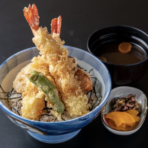 午餐的午餐菜单也很丰富◎