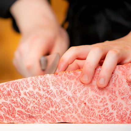 Carefully Selected Meat! Kuroge Wagyu Beef