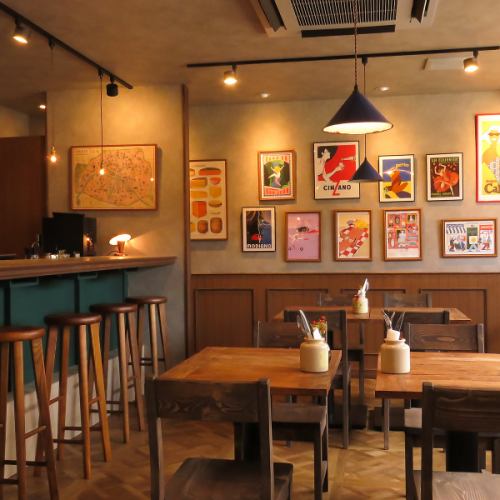 车站附近的古董店