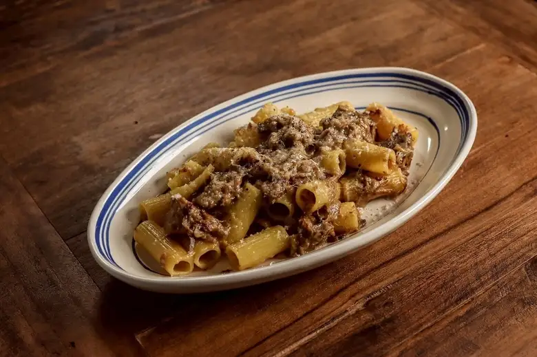 Neapolitan-style pasta, pork stewed in white wine
