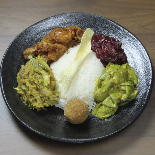 本場の味にこだわった「スリランカカレープレート」