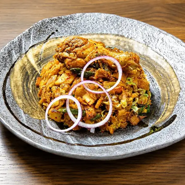 スリランカの料理といえば「コットゥ」