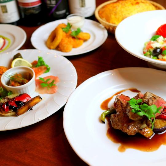 【Salut Course (Salute Course)】 Three appetizers, Chicken saute and other 5 items 2500 yen (excluding tax)