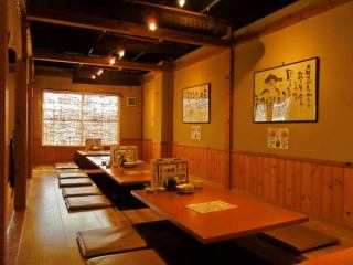 4名様掛けの掘りごたつです。