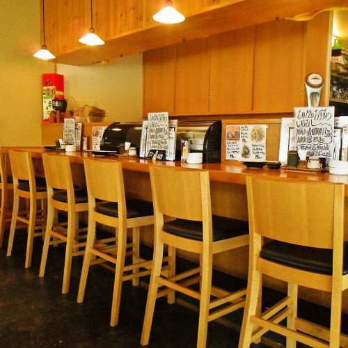 カウンターでじっくり堪能