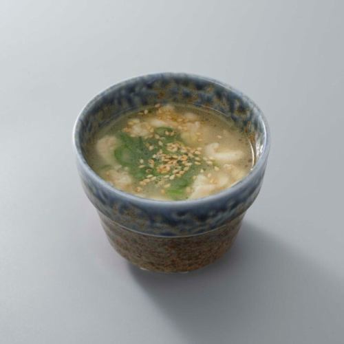 〆の鶏スープ