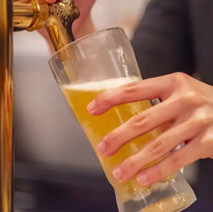 【예약 한정!】 생맥주 포함 2 시간 음료 무제한 1398 엔! 33 종류 단품 음료 무제한!