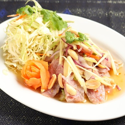 Yum Neem (Thai sausage salad)