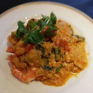 Kung Phak Pong Curry (Stir-fried Shrimp and Egg Curry)