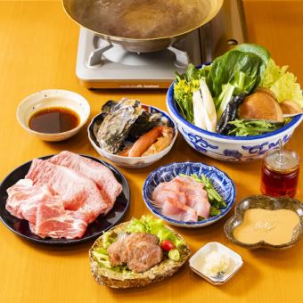 Enjoy Jinhua pork and seasonal vegetables in the Jinhua pork shabu-shabu course, 6 dishes total, 5,500 yen (tax included)